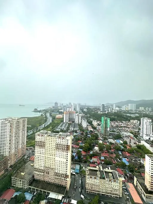 Urban Emerald Seaview 6Pax 3Queen 3Room 2Bath 2Carpark With Infinity Pool Jelutong Lägenhet