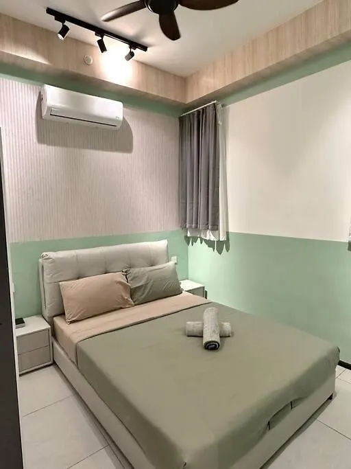 Lägenhet Urban Emerald Seaview 6Pax 3Queen 3Room 2Bath 2Carpark With Infinity Pool Jelutong